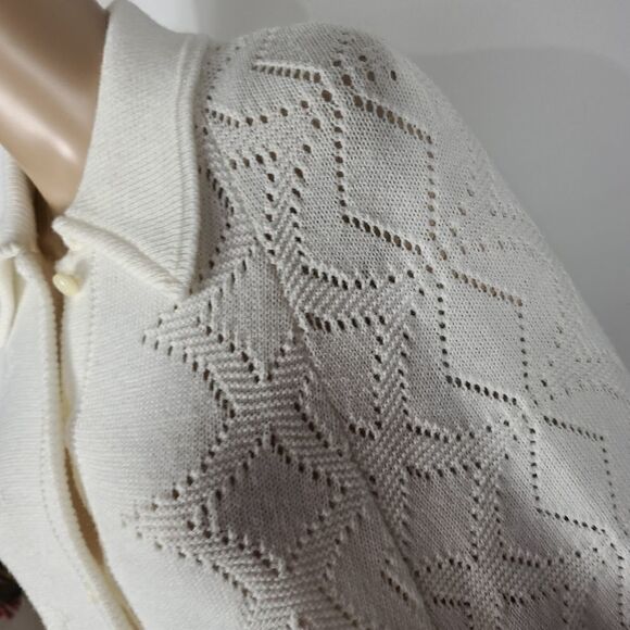 Vintage 70's White Knit Poncho Cape - Picture 2 of 10